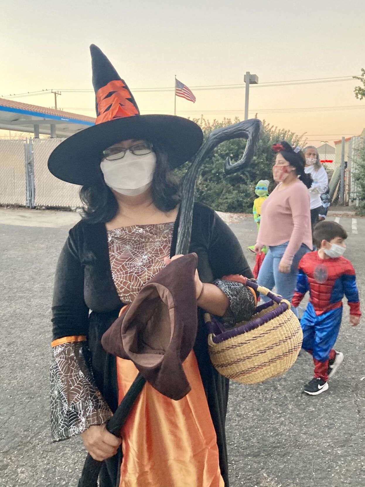 2020 Lompoc Halloween 20.jpg
